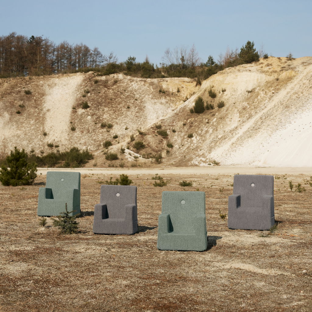 KlipKlap KK Kids Chair XL, Brown bouclé w. sand