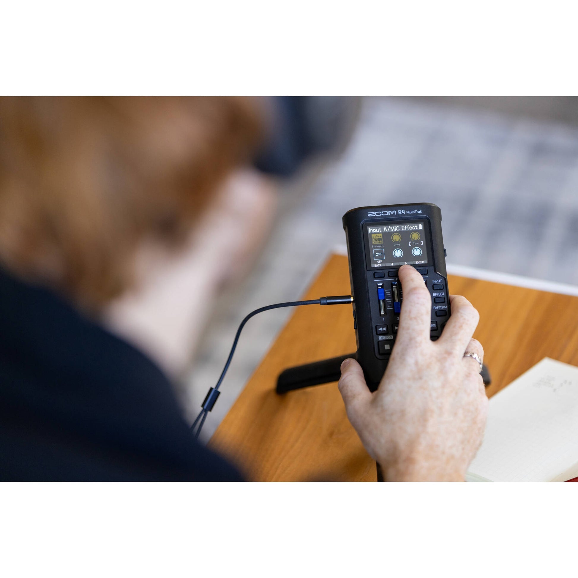 Zoom R4 MultiTRAK Track Recorder For Musicians