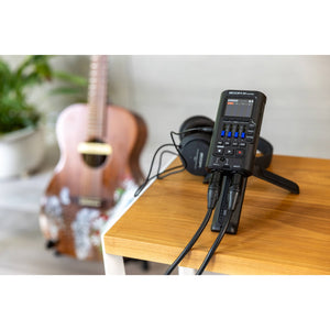 Zoom R4 MultiTRAK Track Recorder For Musicians