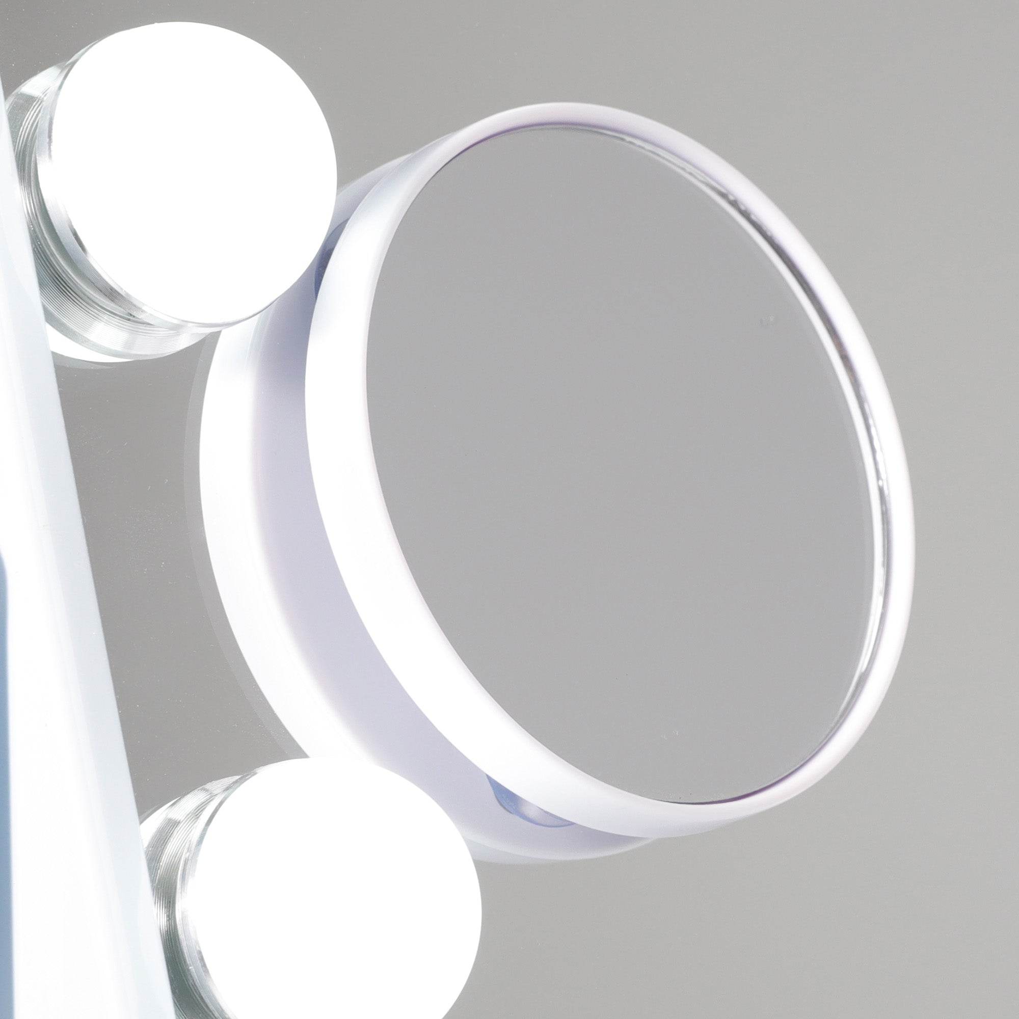 Vanitii Hollywood Vanity Mirror with Wireless Charging & 12 Dimmable Bulbs