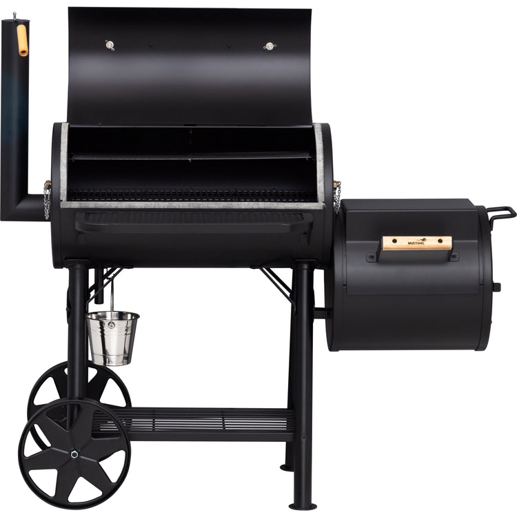 Mustang Off-set Georgia Smoker