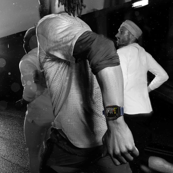 Apple Watch Ultra 2 GPS + Cellular 49 mm, Black Titanium Case with Dark Green Alpine Loop