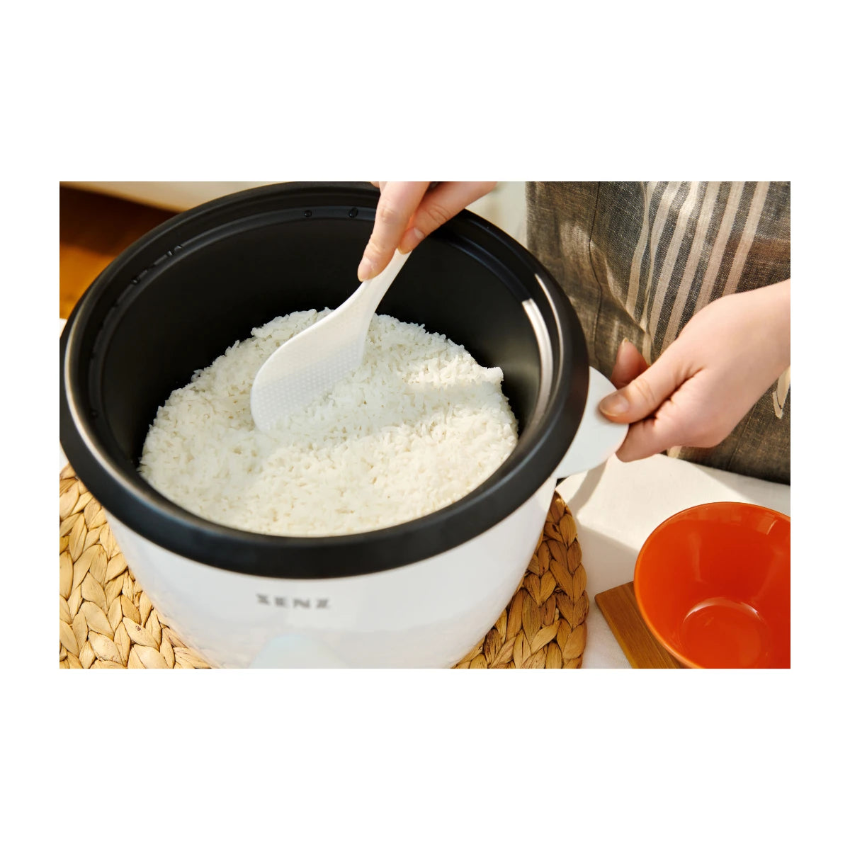 Senz SERC18WH Rice Cooker