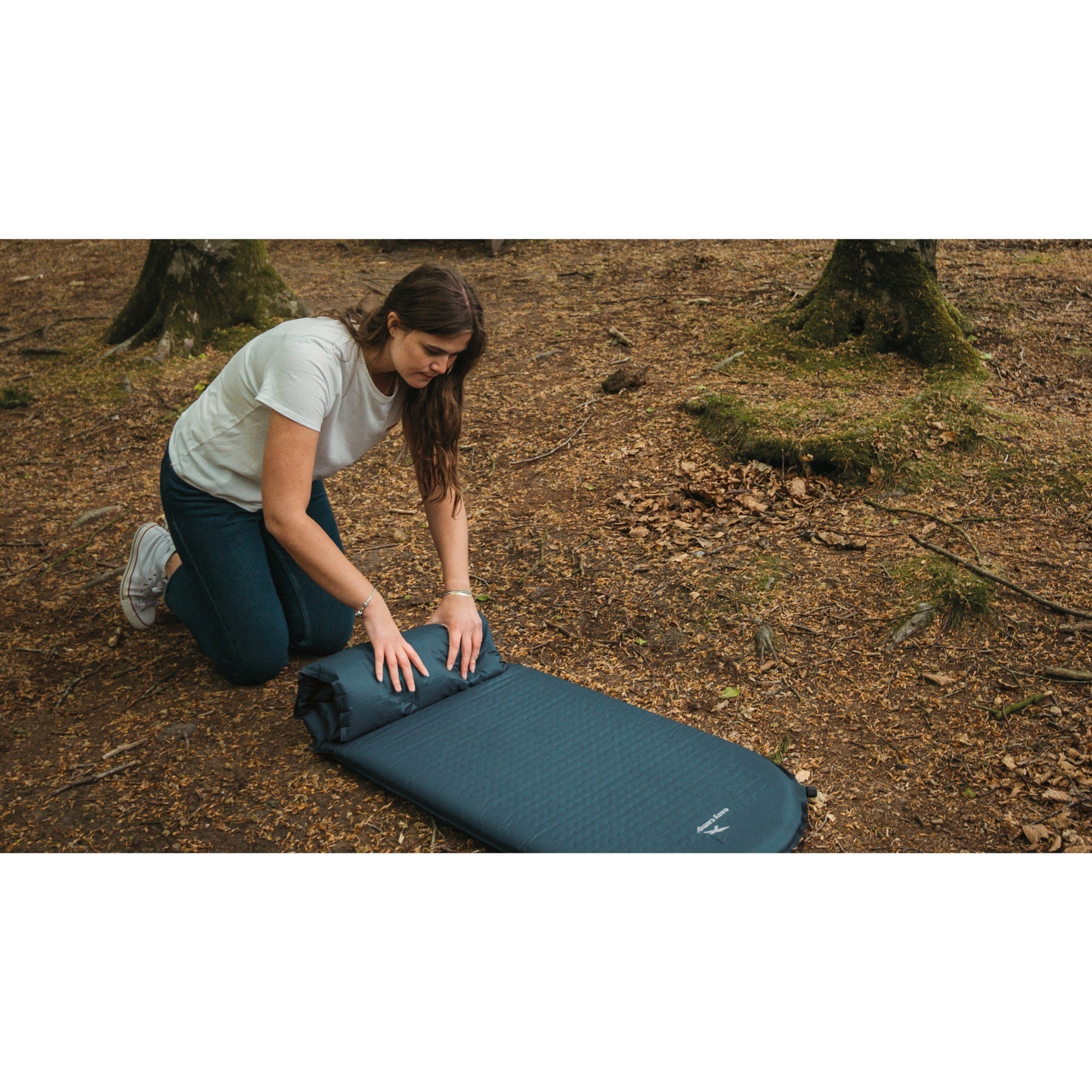 Easy Camp Compact self-inflating mat, blue, 182 x 51 cm