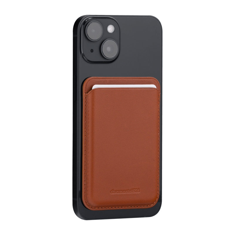 Dbramante1928 Leather wallet with MagSafe Tan