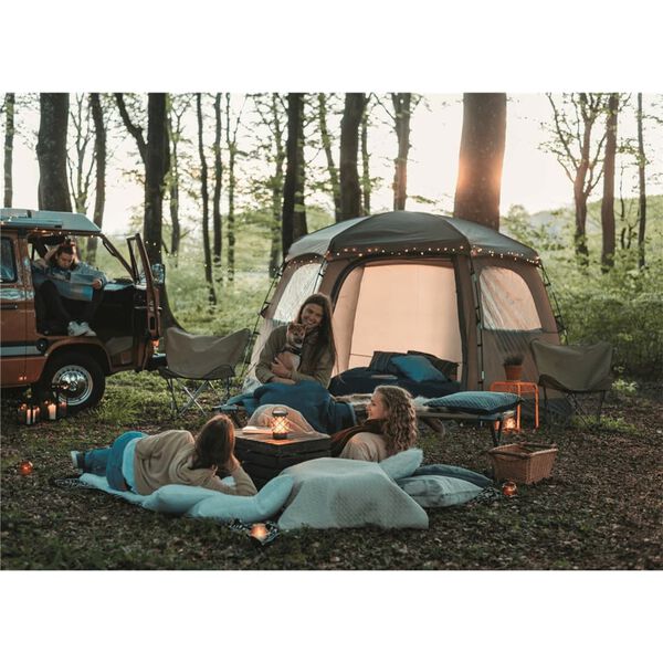 Easy Camp Moonlight Yurt 6-Person Tent
