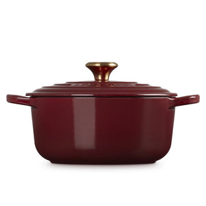 Le Creuset Signature Round Casserole, 26 cm, 5.3L, Garnet