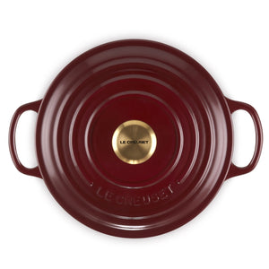Le Creuset Signature Round Casserole, 26 cm, 5.3L, Garnet