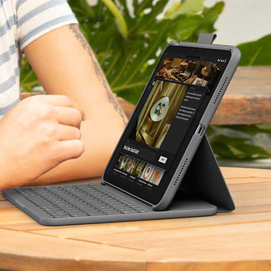 Logitech Slim Folio For iPad 7th, 8th and 9th generation
